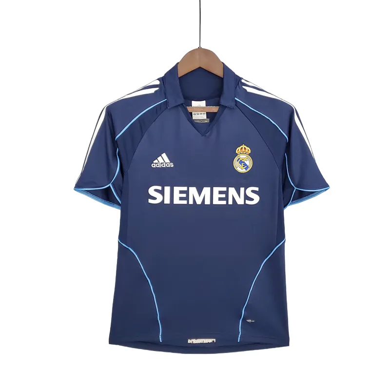 Retro Real Madrid 05/06 2ª Equipación